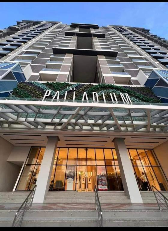 Jhezzstuffs staycation, Iloilo City