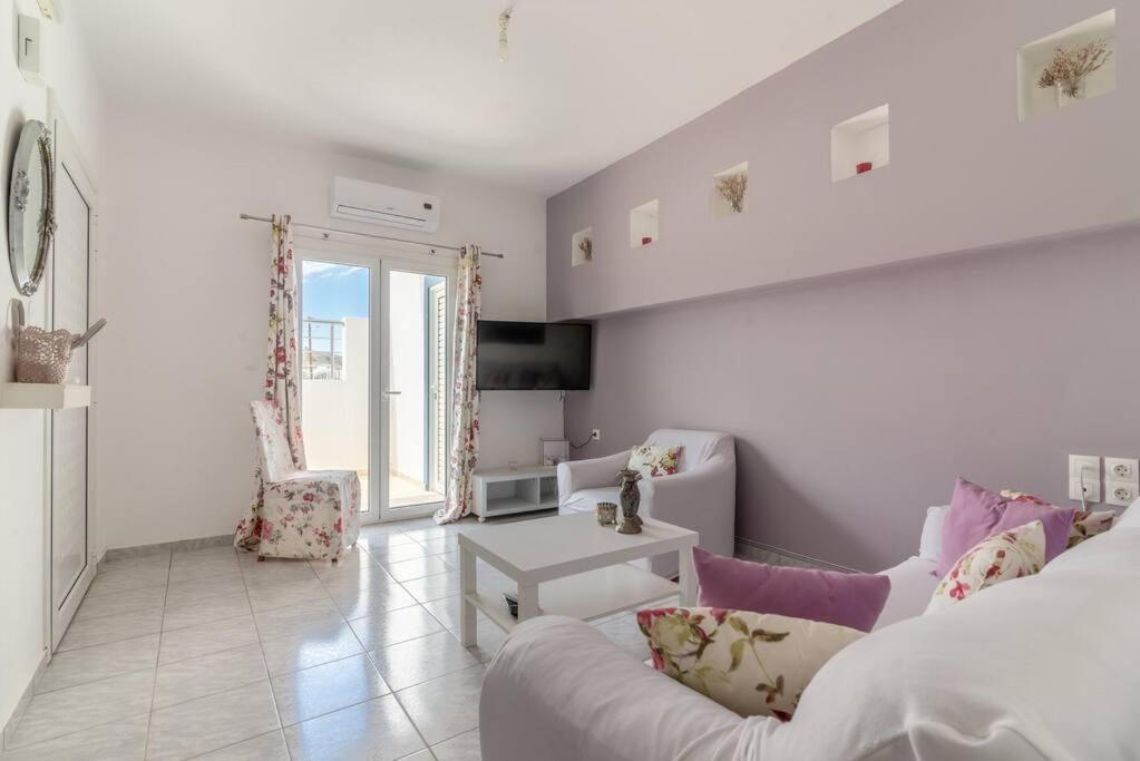 Akali Apt Next to the Beach, Milatos