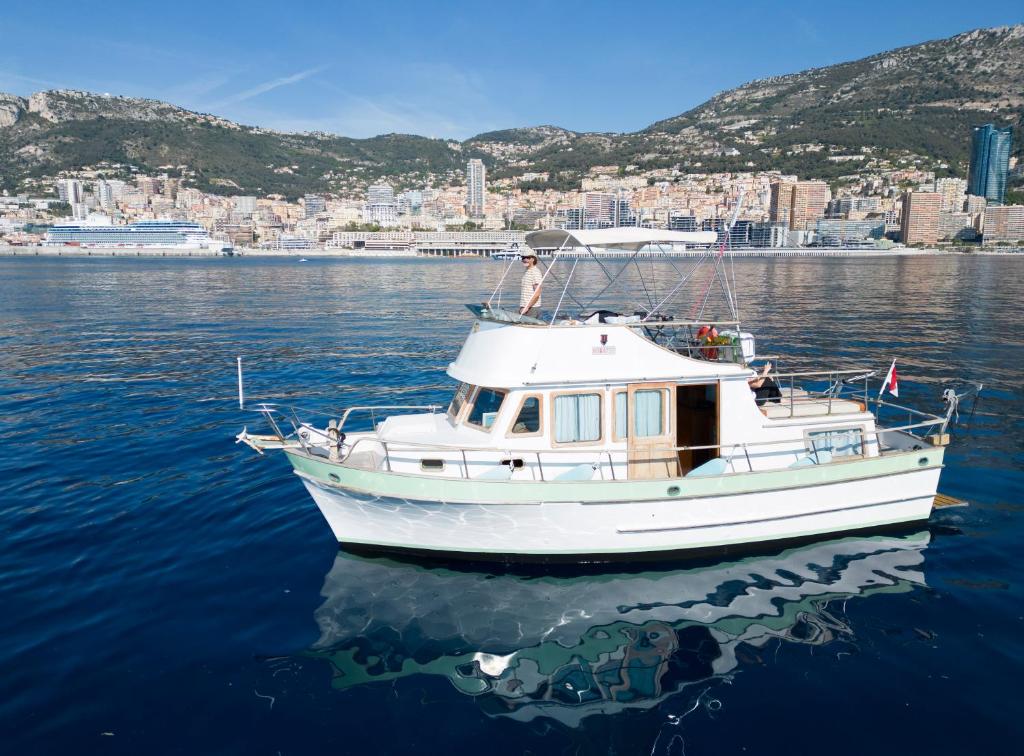 Monte-Carlo for boat lovers - 2