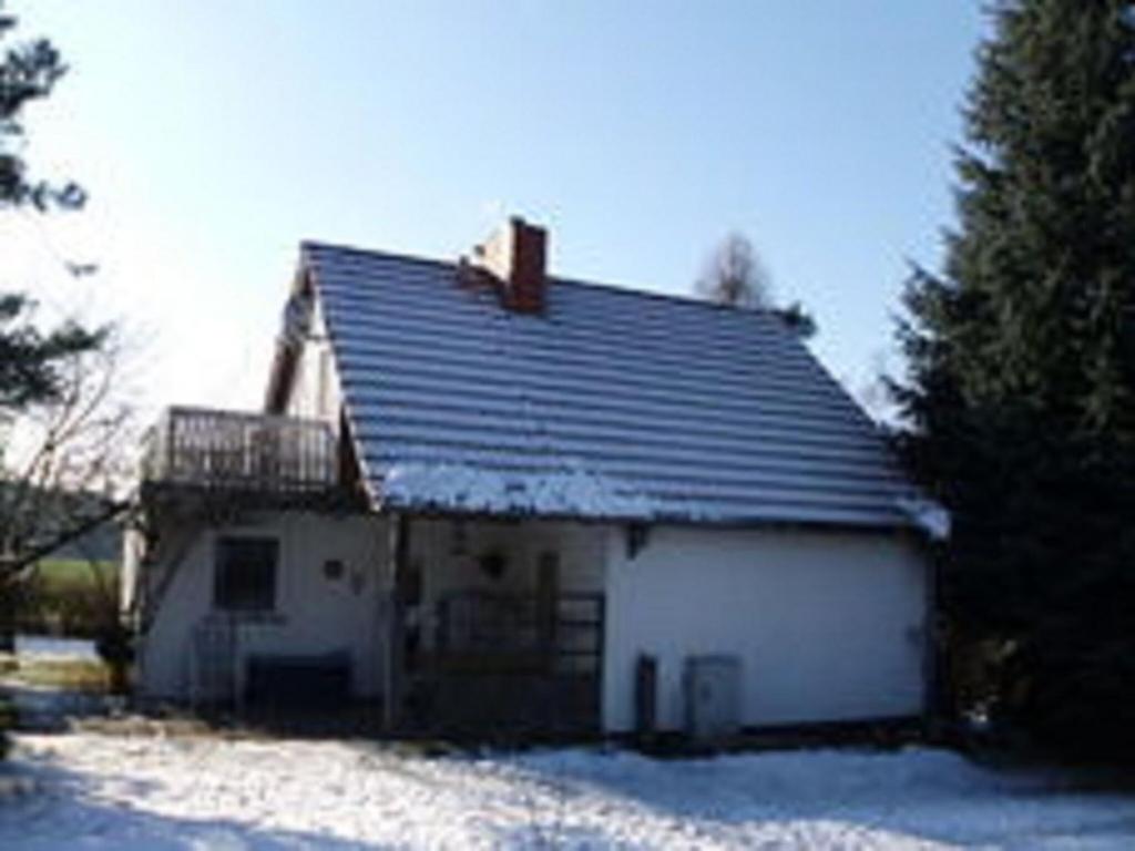Cozy Holiday Home in Brandenburg near Lake