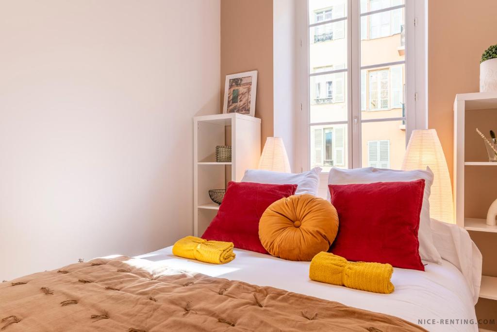 Nice Renting - BAVASTRO - Luxurious Loft - 2 BedRoom - AC - Balcony - Trendy Neighborhood - 4