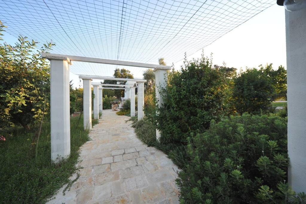 CASA NEL VERDE CON GIARDINO E PISCINA PRIVATA - 4