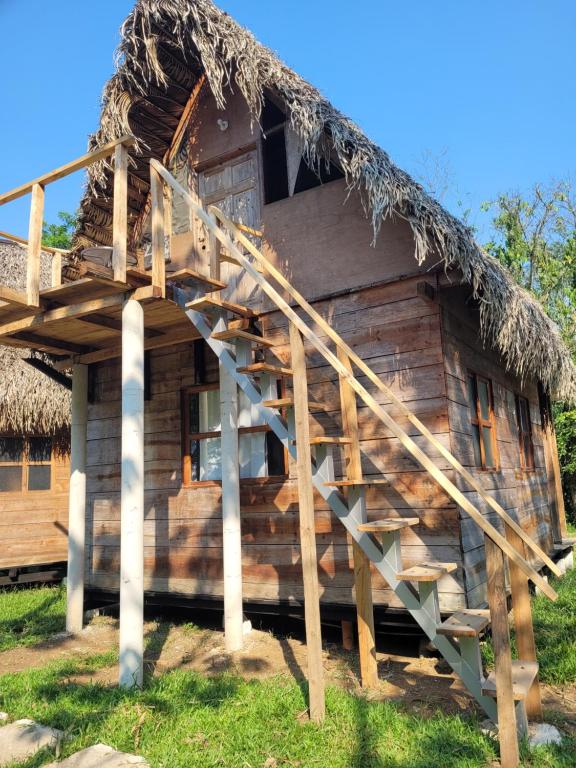 Pachamaya River Hostel photo