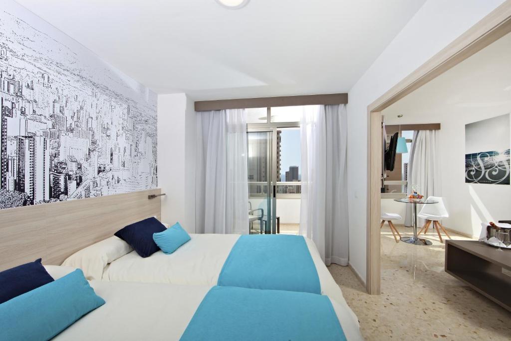 Flamingo Beach Resort - Adults Recommended — Benidorm, Valencian Community