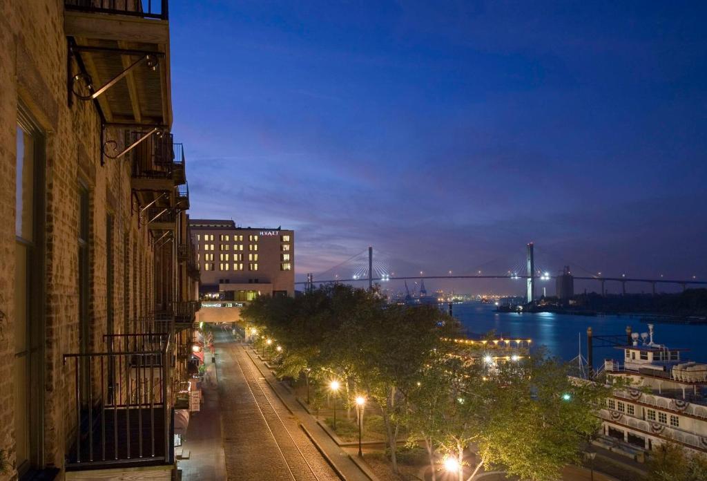 Hyatt Regency Savannah photo