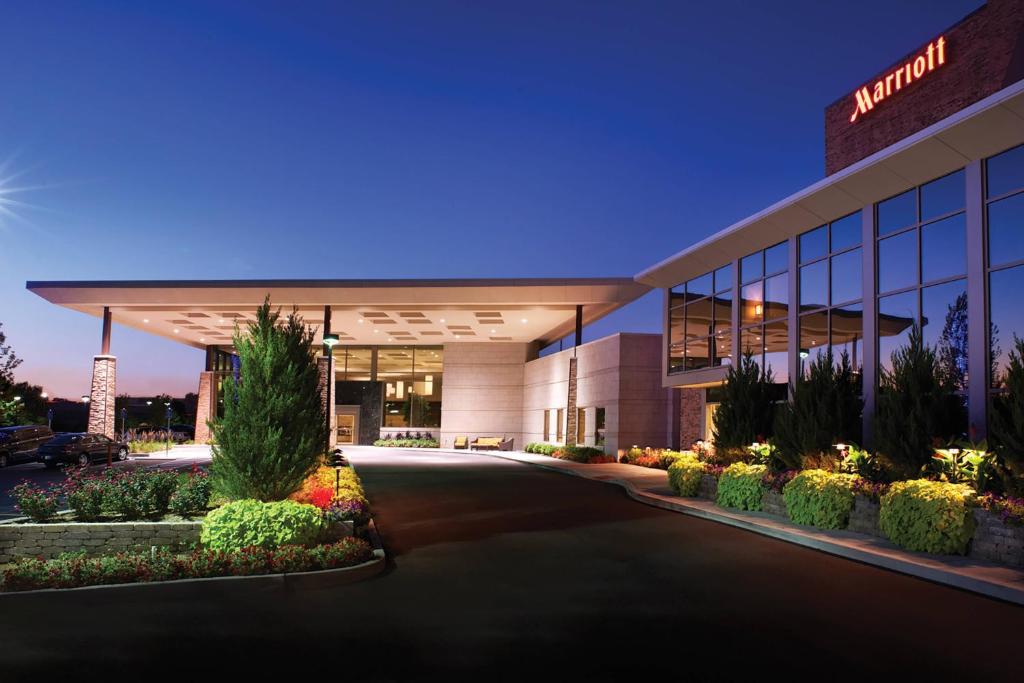 Indianapolis Marriott East photo