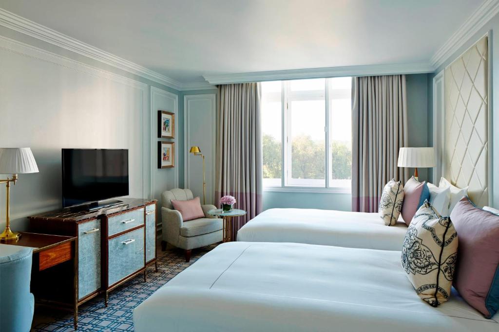 London Marriott Hotel Park Lane photo