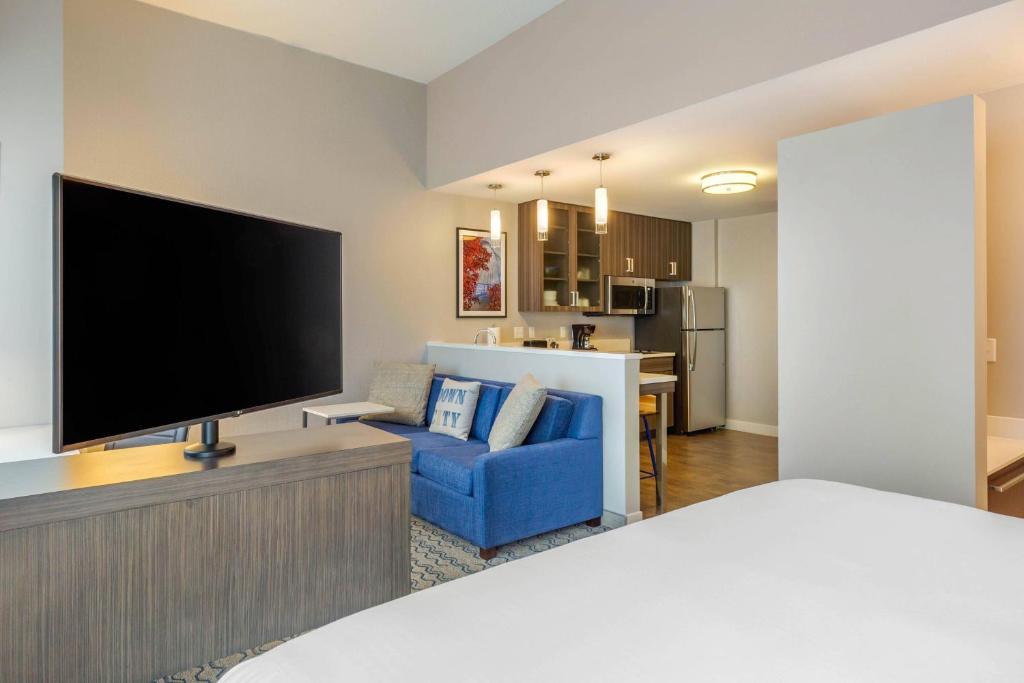 Residence Inn by Marriott Providence Downtown photo