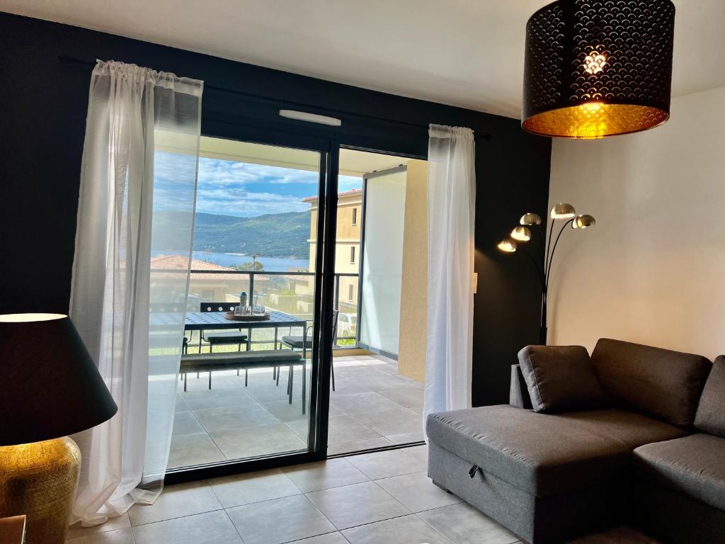 BEL'ORIZONTE B , proche centre ville et plage, Propriano