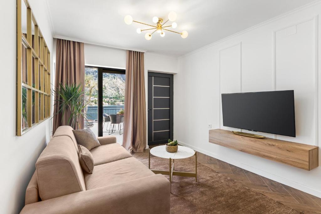 One-Bedroom Family Apartment