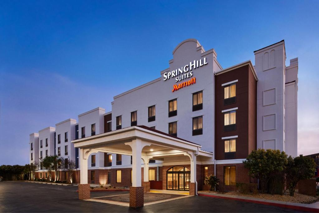 SpringHill Suites by Marriott San Antonio Downtown-Riverwalk Area, San Antonio