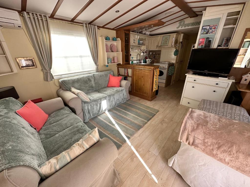 Mobile Home, Camping Le Dattier, Fréjus, South of France - 5