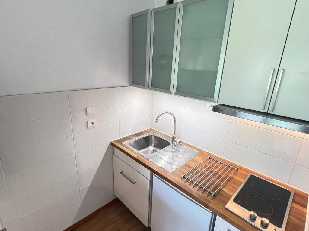 Studio moderne et cosy avec balcon et parking à Aix-les-Bains - FR-1-555-90 - 4
