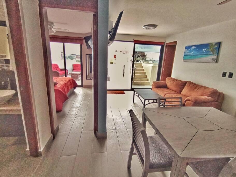 ToP VIP! Pent-house with your PRIVATE pool & chairs 2 bedrooms - 5