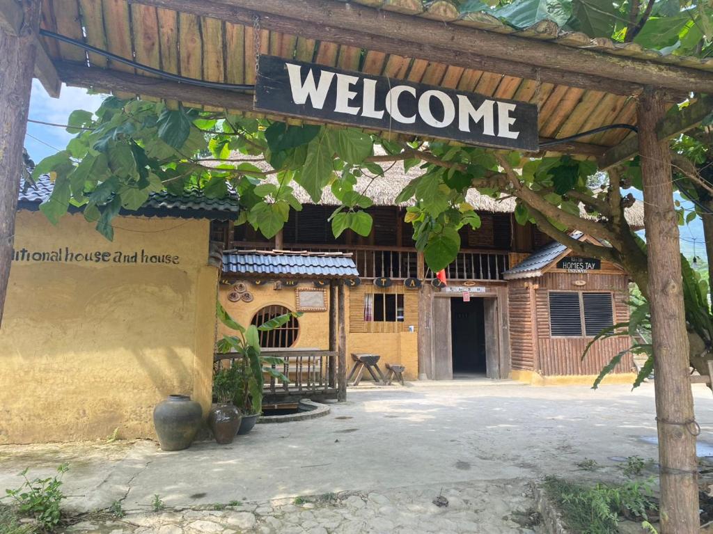 Looc Homestay - 4
