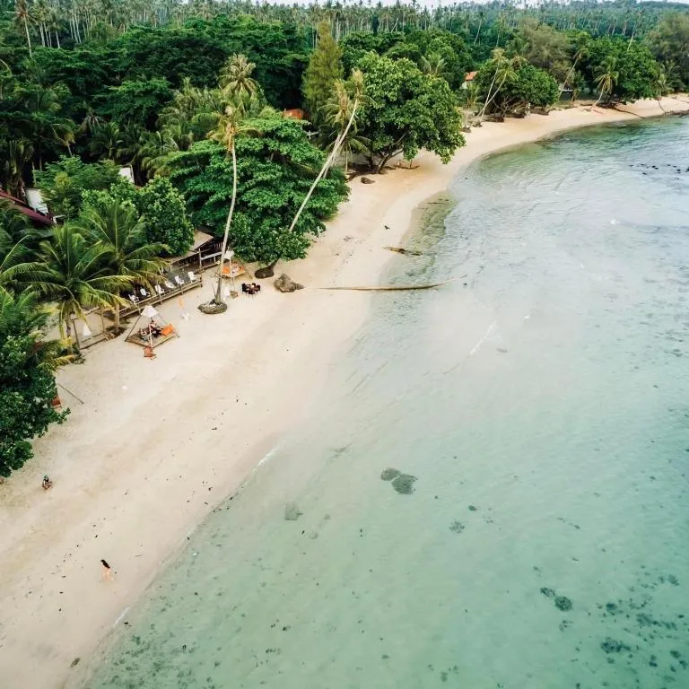 Baan AoKao KohMak, hotel v destinácii Ko Mak