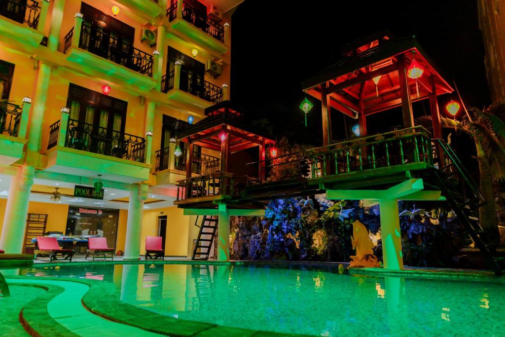 iHome Hoi An