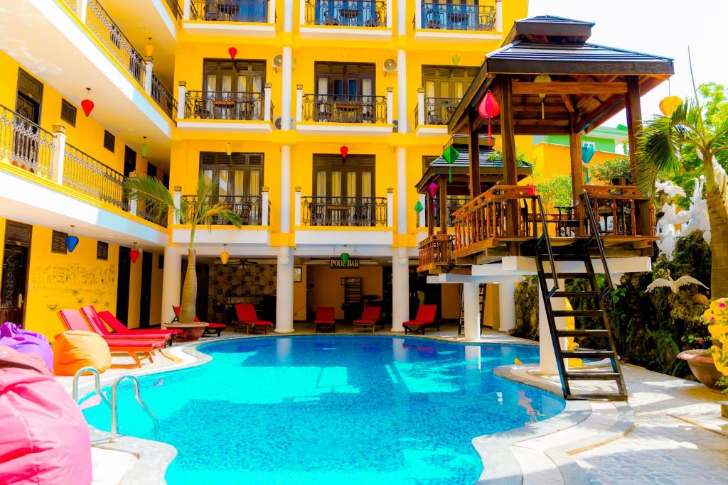 iHome Hoi An - 1