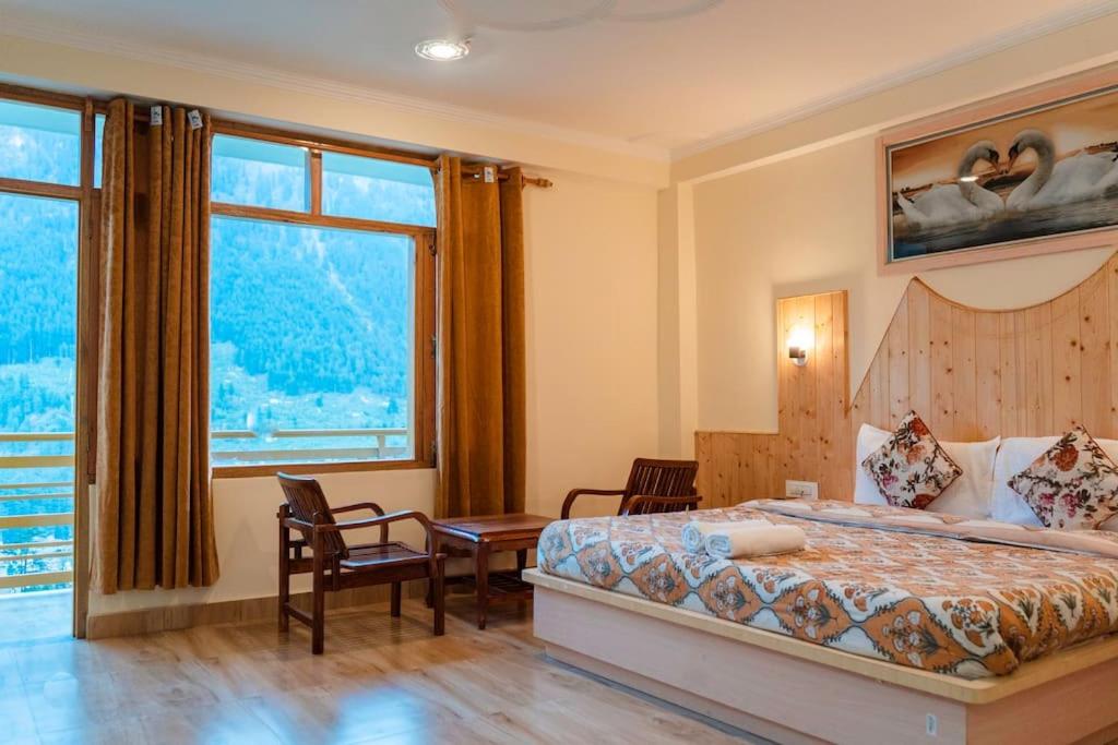 The Himalayan Retreat Manali by Le Pension Stays photo