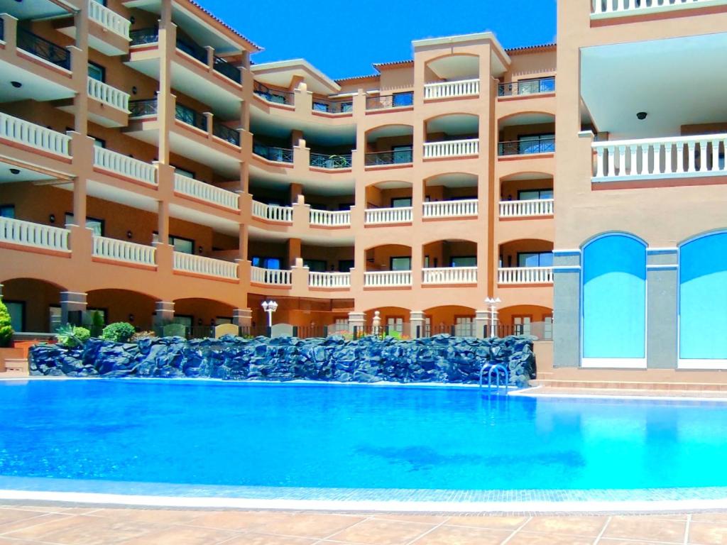 El Nautico Suites, the beachfront Paradise - 2