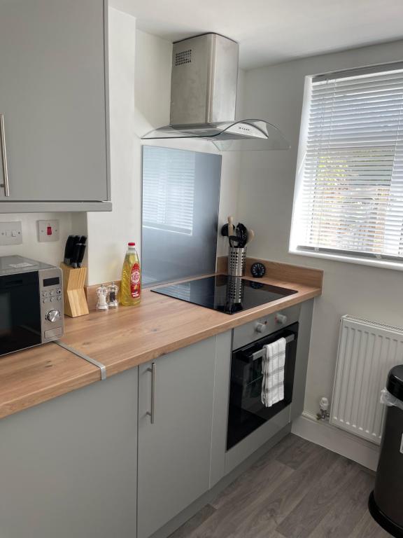 House for Contractors and Families