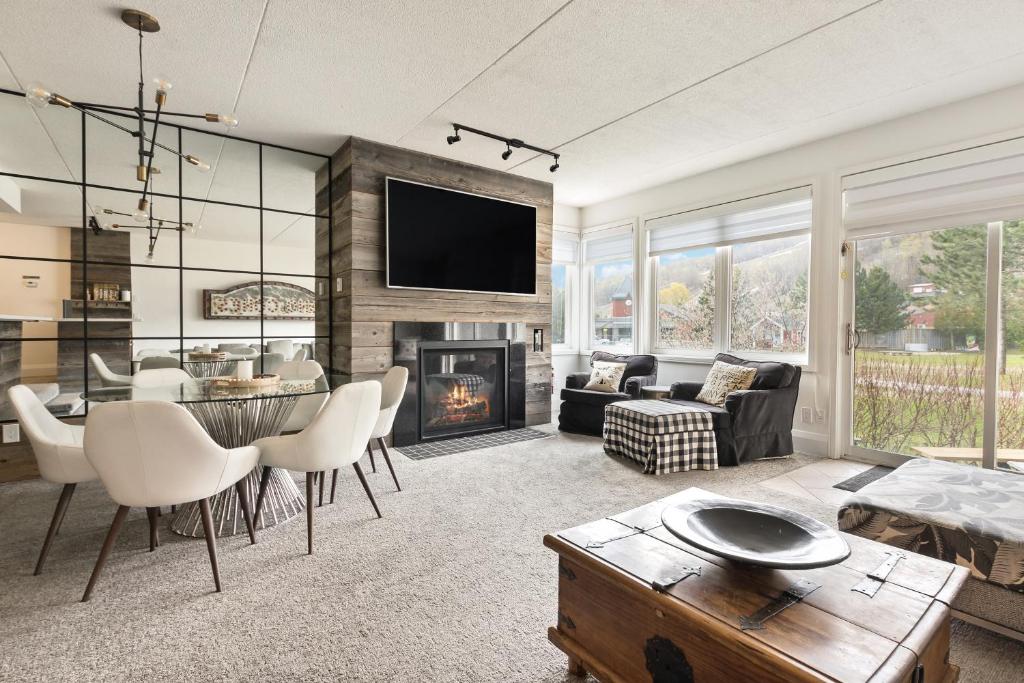 2 BR Ski In Out at Cachet Crossing, Sleeps 8, Blue Mountains