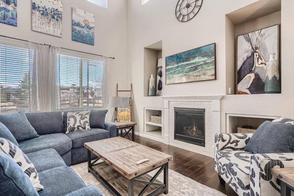9570 Kendrick Way - Arvada