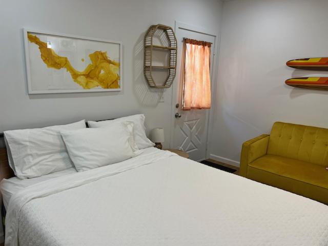 Bluebird Bay Resort photo
