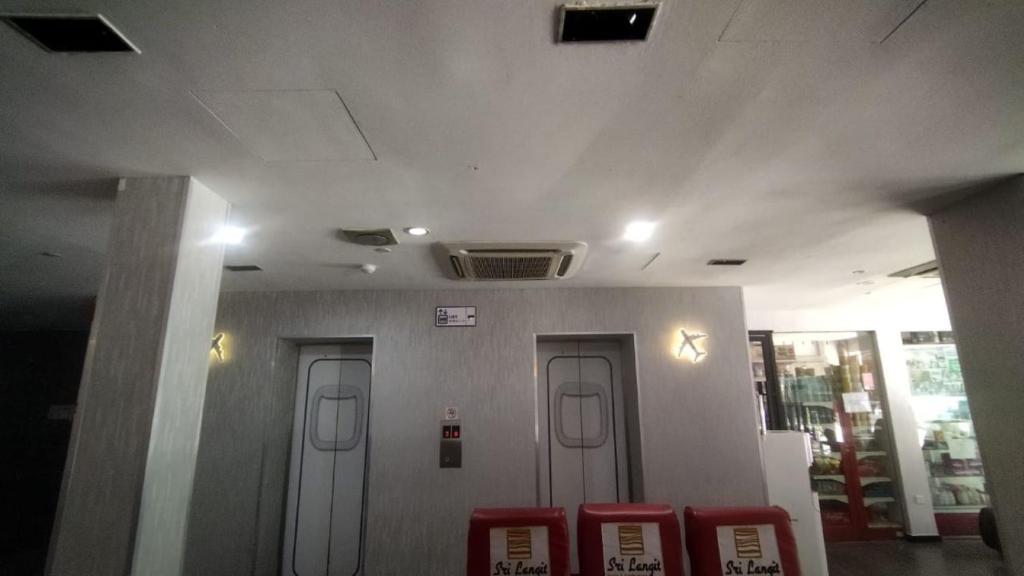 Sri Langit Hotel - KLIA photo