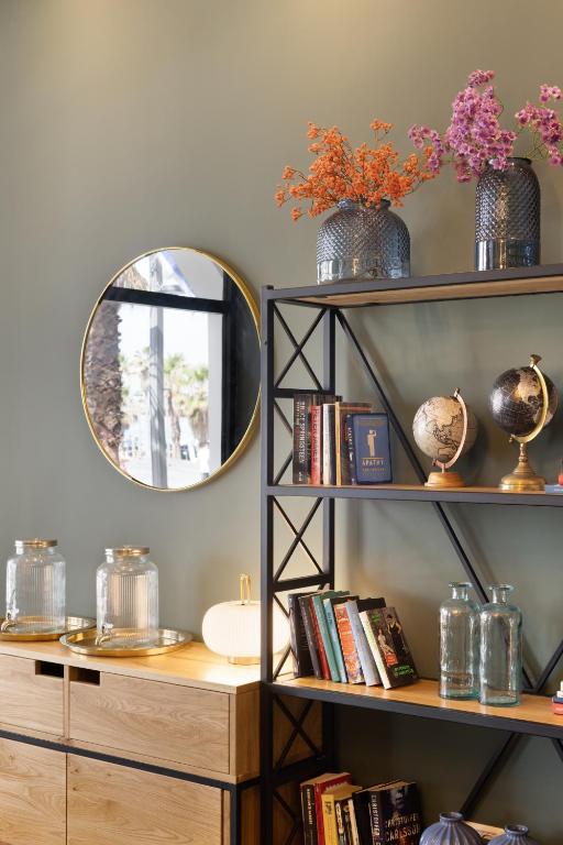 フロント・ロビー