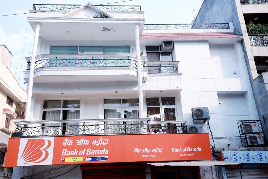 Fortune Home Service Apartment 3Bhk,E-28, Saket 2B photo