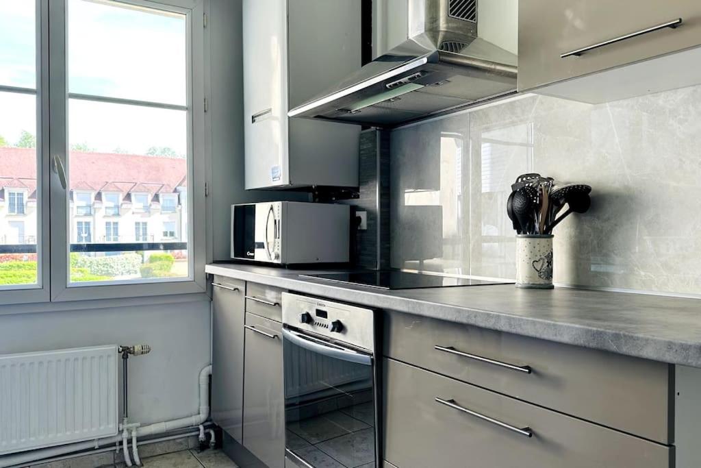 Apartment 3 bedroomed Serris Val d'Europe Disneyland Paris photo