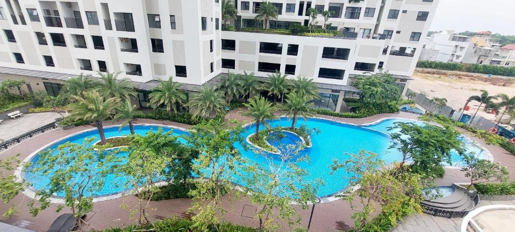 Luxury Apartment – Charm Ruby, Di An