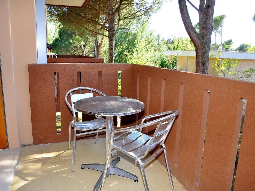 Relaxing flat with balcony in Bibione Pineda - 2
