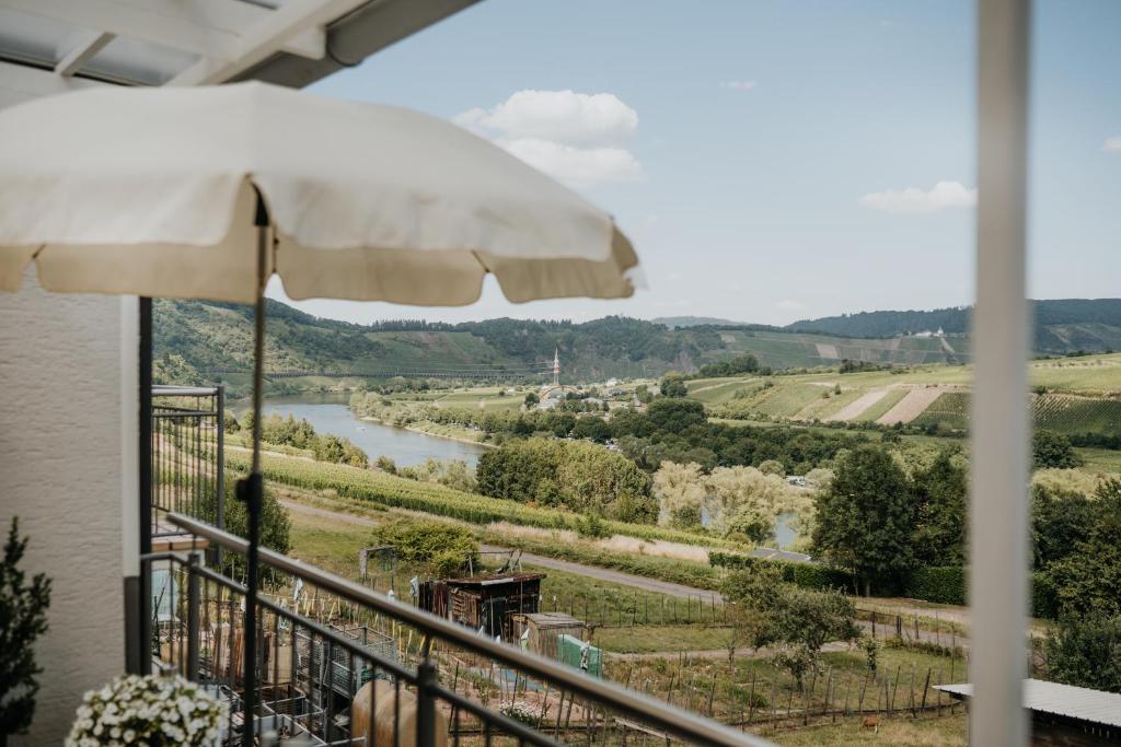Haus Liane - Weingut Henrichs-Roth