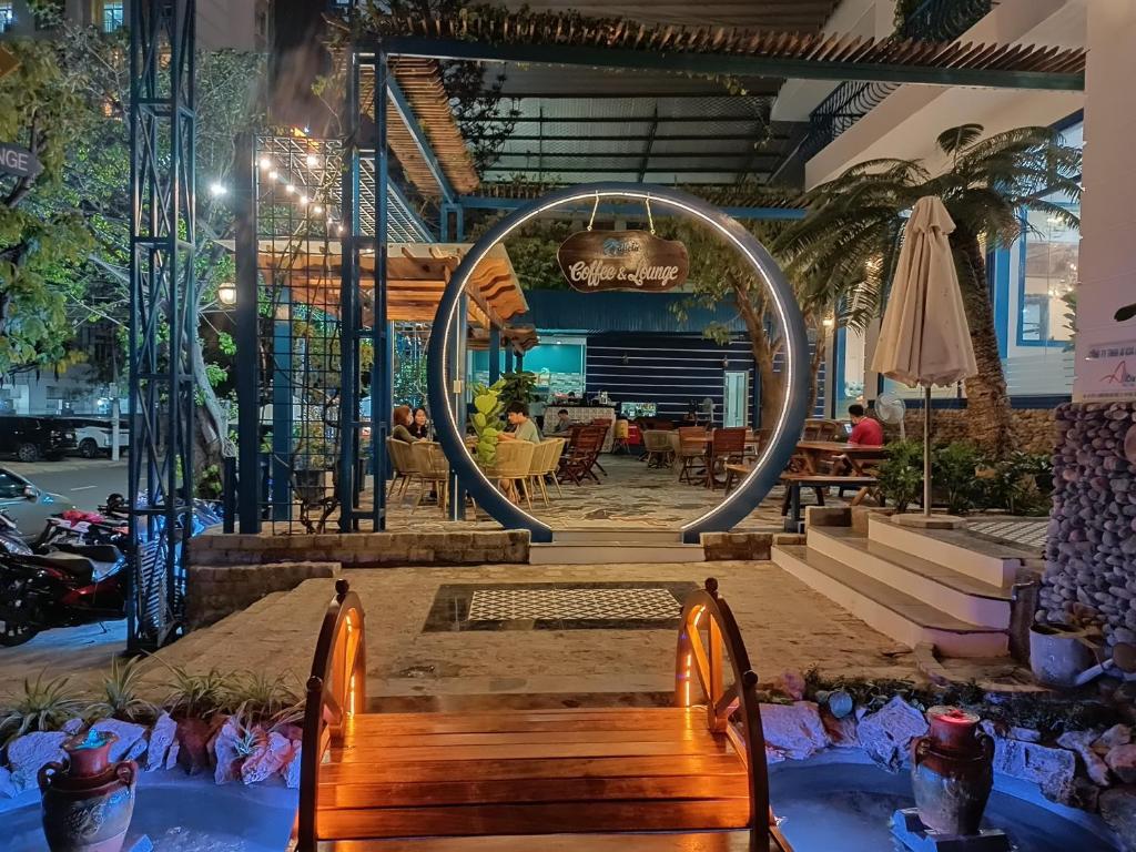 ALICIA HOTEL