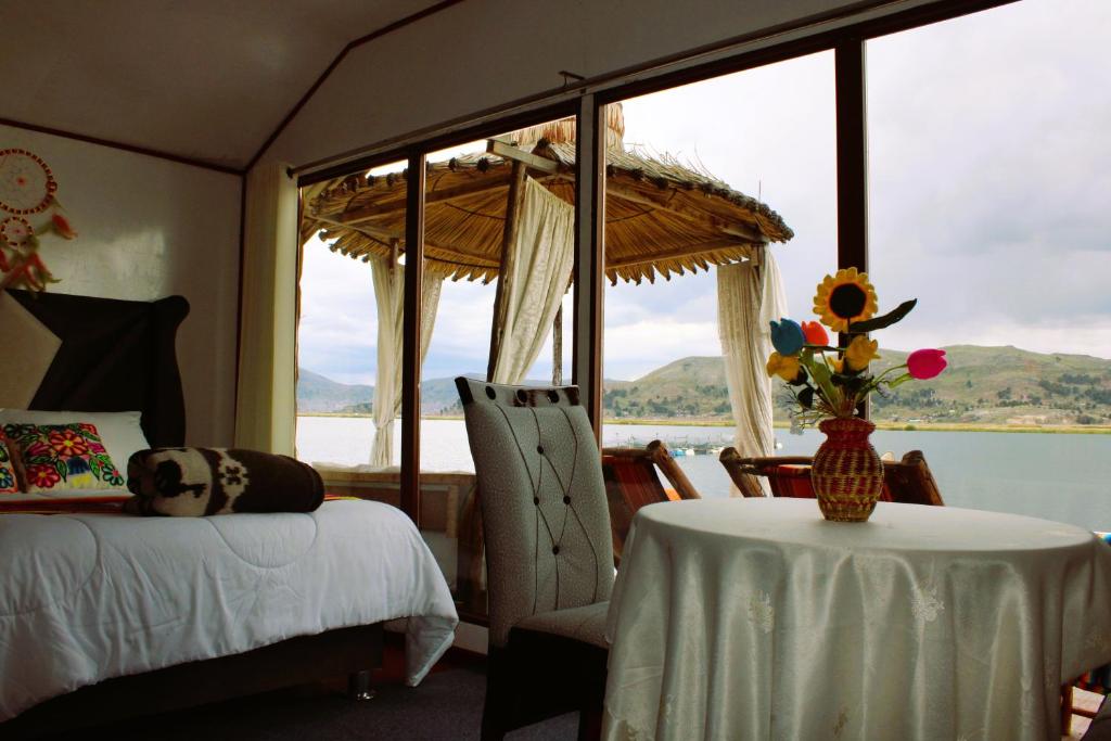 Titicaca Aruntawi Lodge Peru — Hotel in Puno