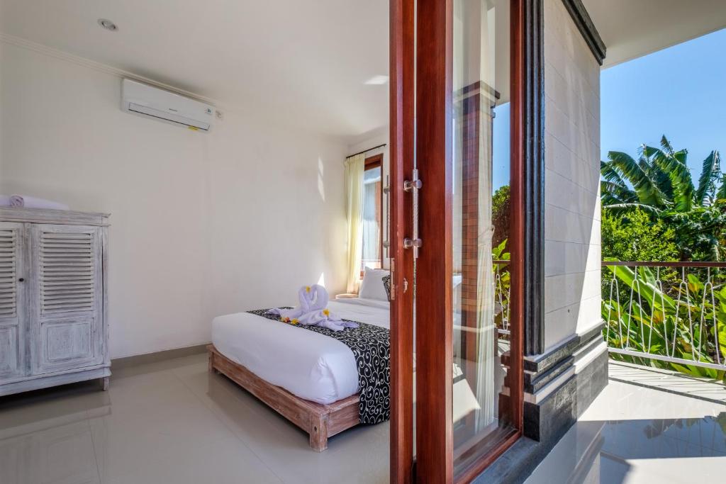 The R Villa Sinabung &#8211; comfort near the beach