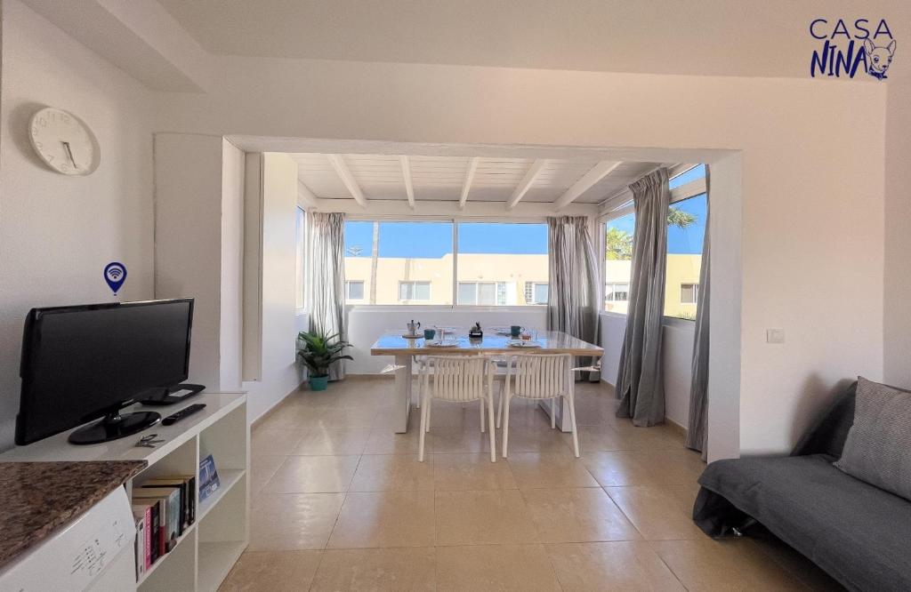 B-Rent Los Delfines Casa Nina - 4