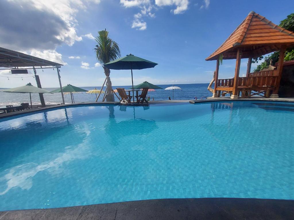 Bahari Beach Amed photo