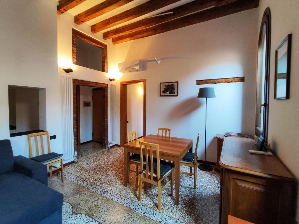 Ca' Do Pozzi, Benátky