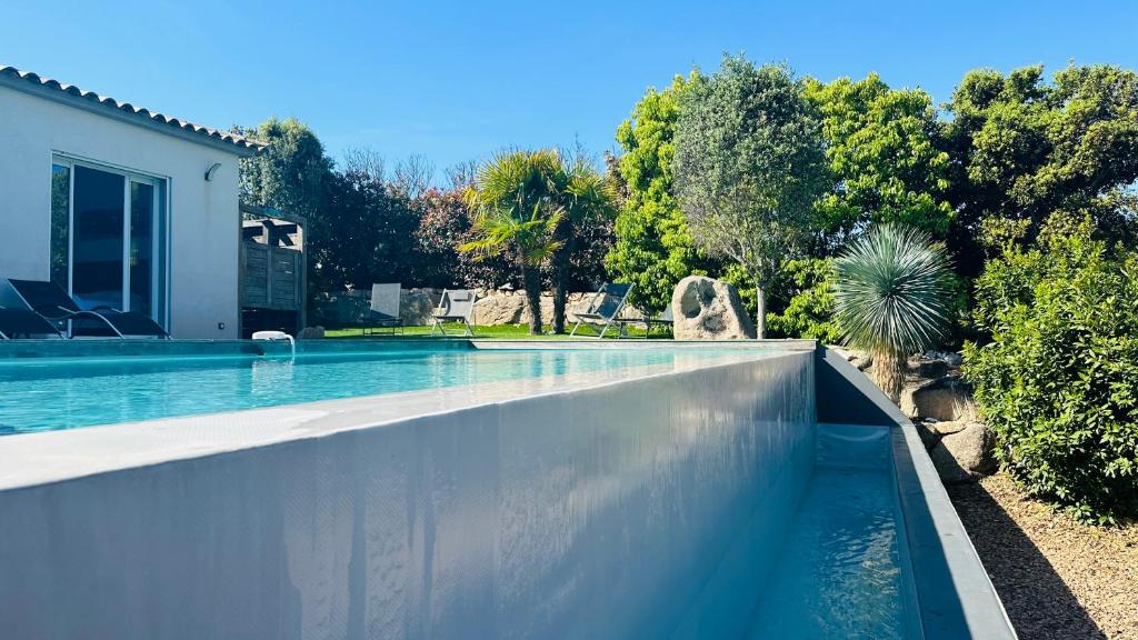 Villa Porto-vecchio 4 chambres avec piscine - 2
