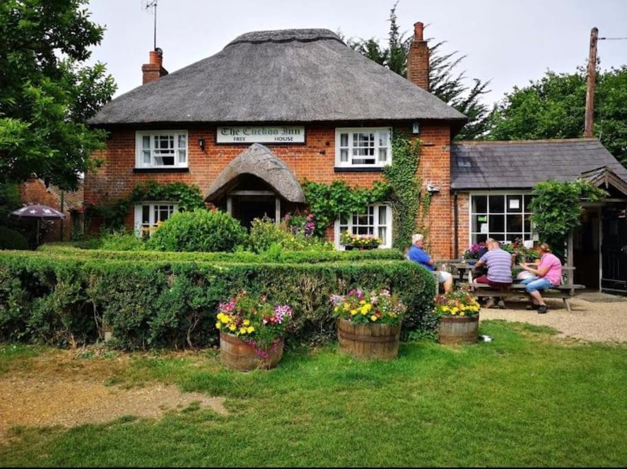 The Swish, New Forest Retreat photo 4
