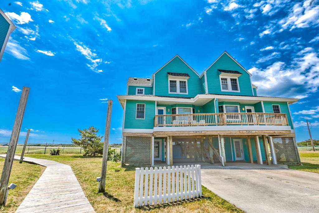 Turtle #21B-CAC, Buxton