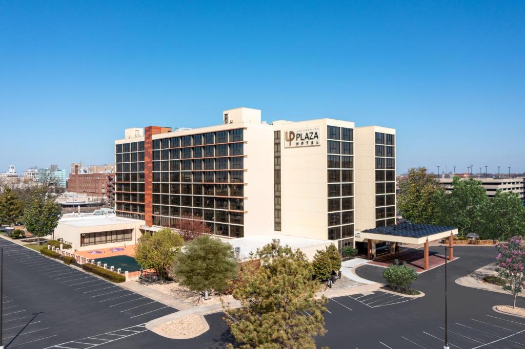 University Plaza Hotel photo