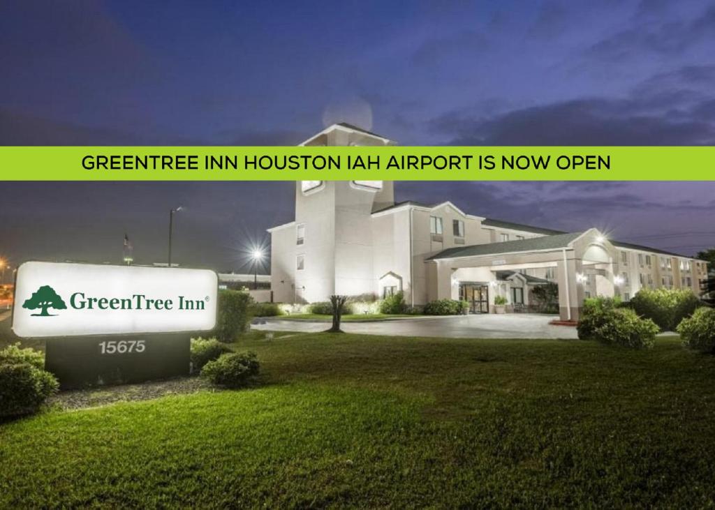 GreenTree Inn Houston IAH Airport photo