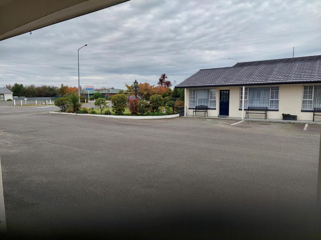 Colonial on Tay Motel photo