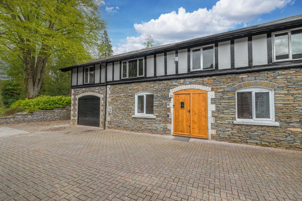 Quirky Retreats - The Coach House photo 6