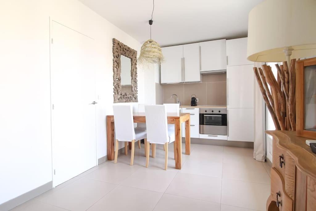 Airco studio with terrace at 2 steps from the sea - 3