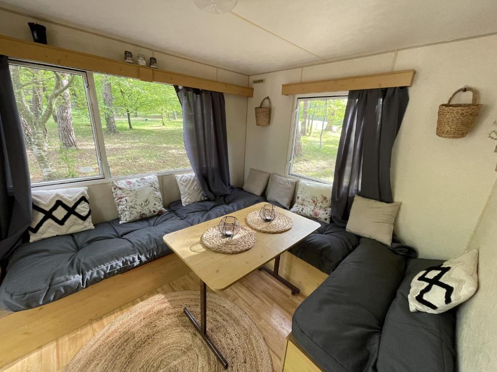 Charmant Mobile Home en foret